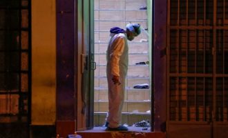 13 persona të vdekur prej shtypjes gjatë përpjekjes për të ikur nga një klub nate, i cili kishte shkelur masat për Covid 19