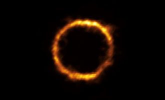 Astrologët zbulojnë një galaksi të re që i përngjan shumë galaksisë tonë