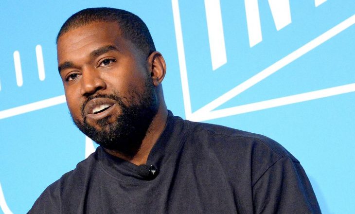 Kanye West kritikohet për tallje me fenë islame pasi zbuloi koleksionin e ri të atleteve