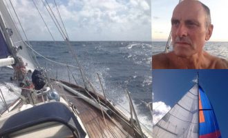 Burri që kaloi 267 ditë duke lundruar gjatë pandemisë kthehet në shtëpi: “Çfarë më ka humbur?”
