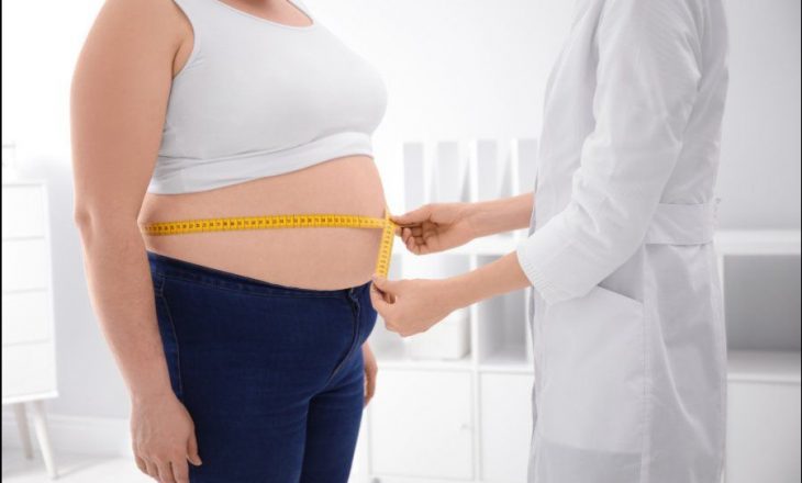 Obeziteti nuk duhet të definohet vetëm nga pesha, thotë studimi më i ri