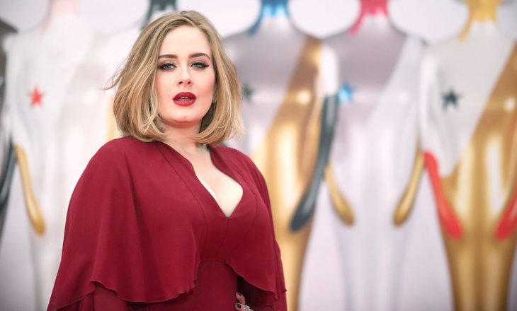 Adele ka humbur aq shumë peshë sa pothuajse nuk njihet