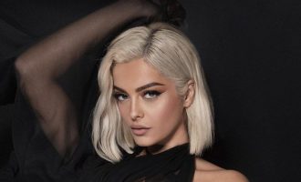 Prej ditësh në shtrat: Bebe Rexha tregon se është në gjendje të keqe shëndetësore