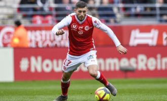 Arbër Zeneli është në top formë – Ai sapo shënoi dy gola të mrekullueshëm (VIDEO)