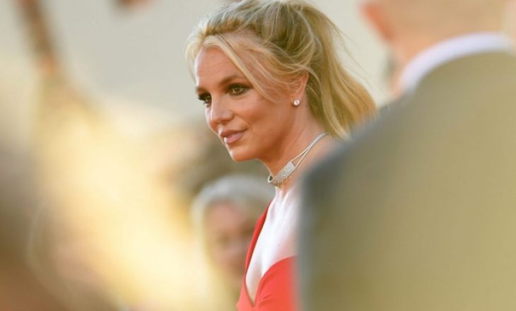 Pas 12 vjetësh, Britney Spears kërkon që të mos jetë nën kujdestarinë e babait