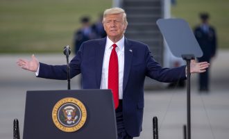 Trump do të falë pionieren e të drejtës së gruas për të votuar