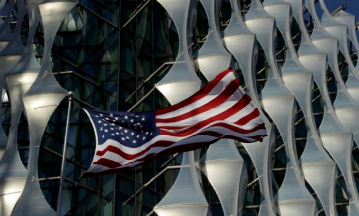 Ambasada amerikane në Serbi e quan lajm të mirë takimin në Uashington: “Do të sillte stabilitet në rajon”