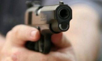 Deçan: Arrestohet një person pasi ka shtënë me armë gjatë zënkës me një person