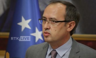 Hoti takim me FMN: Qeveria e përkushtuar në ruajtjen e stabilitetit financiar në Kosovë