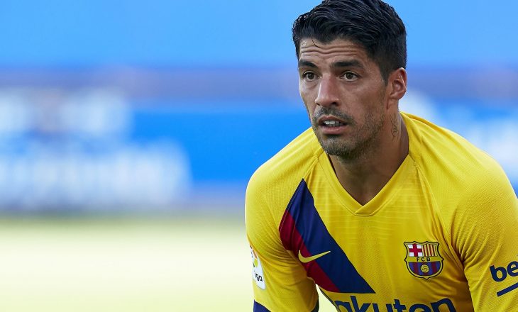 Ish drejtori, kritikon Barcelonën për Suarez-in