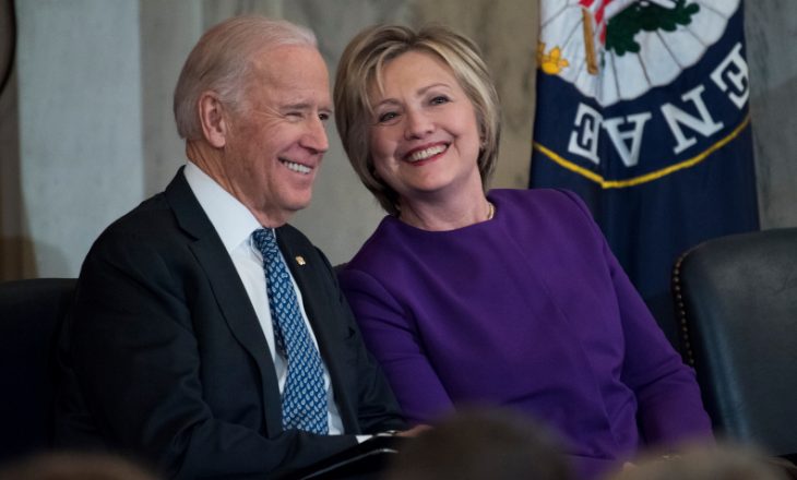 Clinton e lumtur me përzgjedhjen e Kamala Harris si partnere kryesore e Biden
