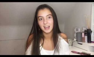 Sensacioni më i ri i TikTok, është një vajzë që e përdor këtë medium për të edukuar masat për sëmundjen e rrallë