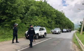KFOR-i dhe Policia e Kosovës bëjnë planin për patrullim në Karaçevë