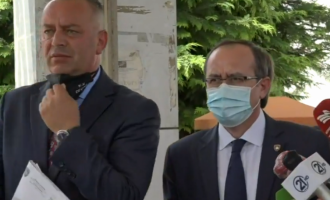 Pas vizitës së Hotit, Ramosaj thotë se pret të zgjidhet çështja e rrugës te Manastiri