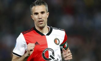 ZYRTARE: Robin van Perie bëhet rajner tek Feyenoord