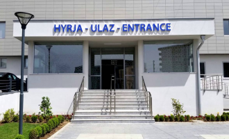 Krasniqi: Spitali i Vushtrrisë së shpejti bëhet “Spital COVID”