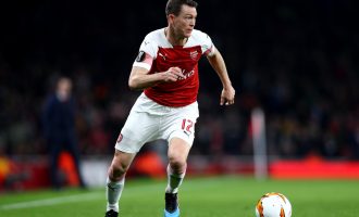 Pensionohet ish-lojtari i Juventusit dhe Arsenalit (VIDEO)