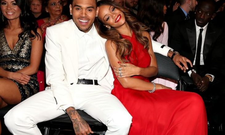 Brenda lidhjes abuzive të Rihanna-s me Chris Brown
