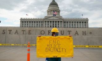 Një adoleshent autist është qëlluar nga policia në Utah, pasi nëna e tij kishte thirrur për ndihmë