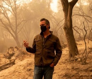 Zjarri në SHBA është shkaktuar nga ndryshimet klimatike, thotë guvernatori i Kalifornisë