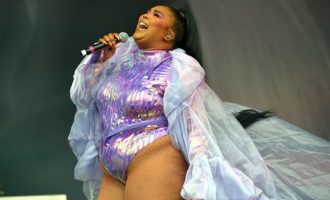 Këngëtarja fituese e Grammy thotë se “pozitiviteti trupor” është komercializuar dhe po keqpërdoret