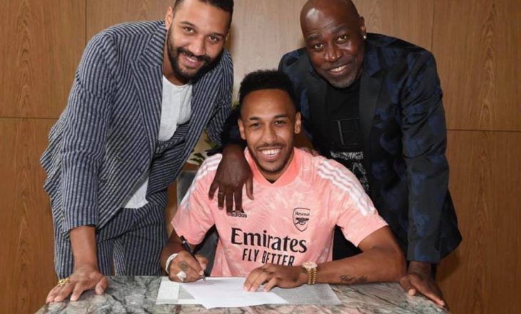 Zyrtare: Aubumeyang vazhdon kontratën me Arsenal-in