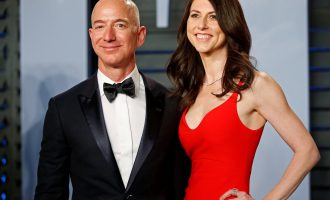 Ish-bashkëshortja e Jeff Bezos bëhet gruaja më e pasur në botë