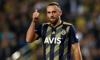 Muriqi shkruan letër përshëndetëse për tifozët e Fenerbahçe