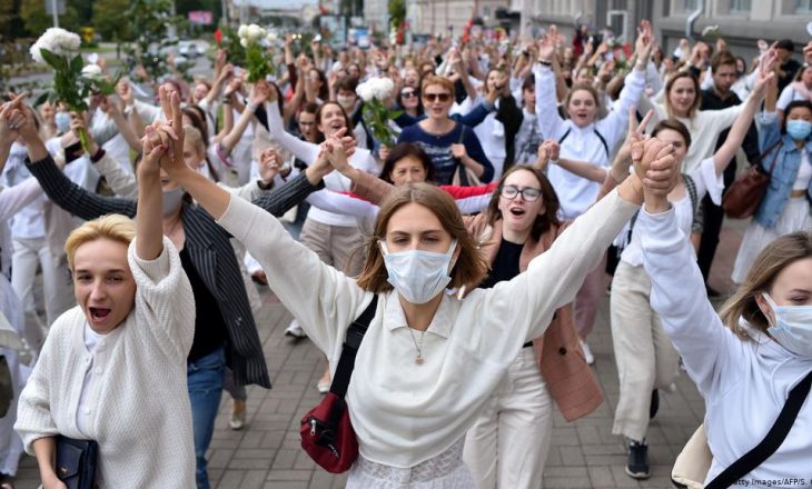 Pse 10.000 gra marshuan në Belarus gjatë vikendit