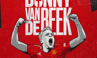 ZYRTARE: Donny ban de Beek lojtar i Manchester United