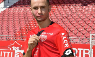 ZYRTARE: Celina lojtar i Dijon-it