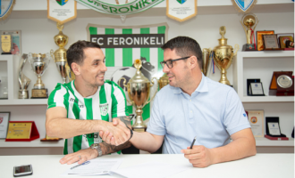 Zyrtare: Viktor Kuka lojtar i Feronikelit