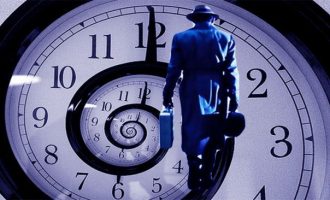 Udhëtimi në kohë është ‘i mundur’ pas ‘zgjidhjes së paradoksit kryesor’