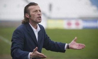 Tovërlani i zhgënjyer me barazimin – iu shmanget mediave