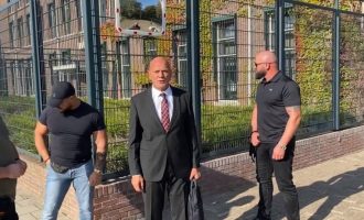 Geci përfundon intervistimin 20 orësh në Hagë