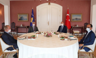 Pacolli në takim me Thaçin dhe Erdoganin: Partneriteti ynë do të jetë më i fuqishëm