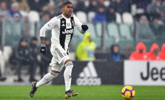 Wolves afër transferimit të Douglas Costa nga Juventus