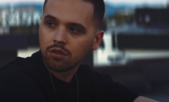 Yll Limani sikur shkoi në të 80-at dhe u kthye sërish