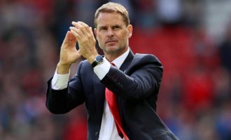 De Boer do të pasojë Koeman te Holanda