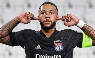 Koeman insiston për transferimin e Depay te Barcelona