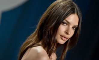 Modelja akuzon fotografin për ngacmim seksual – ai mohon akuzat