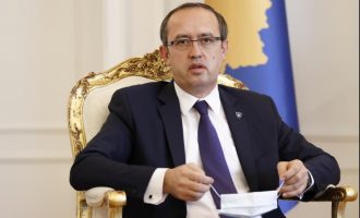 Hoti: Vizita e Grenellit i shërben forcimit të miqësisë Kosovë-SHBA