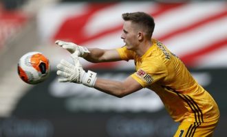 Dean Henderson “kërcënon” De Gea-n – Jam këtu për pozitën e titullarit