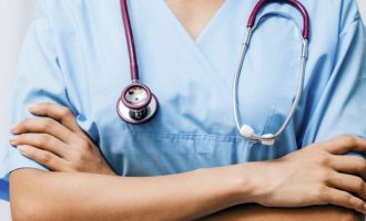 Infermierët në protestë