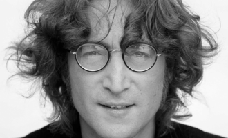 Vrasësi i John Lennon shpreh pendim të thellë