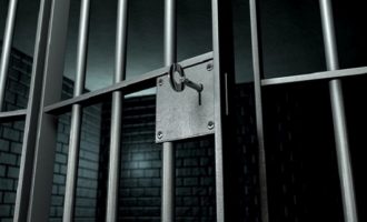 Lehtësohen disa masa anti-COVID nëpër burgje