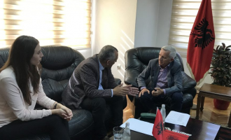 OAK: Të liberalizohet tregu i punës Kosovë – Shqipëri