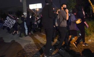 SHBA: Nuk u dënua askush për vrasjen e Taylor, shpërthejnë protestat