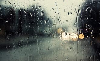 Si ndikon moti në disponimin tonë?