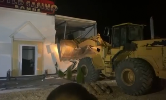 Rrënohen objektet e kazinove në Karaçevë